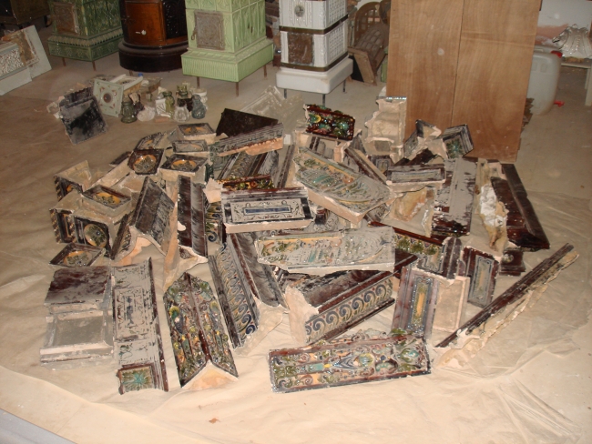 Osmanlı döneminden kalan çini sobalar yok olmaktan kurtarılıyor